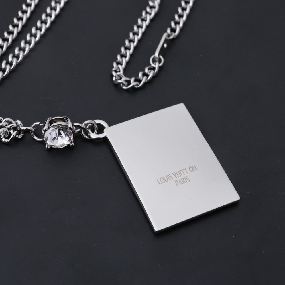 001  lv traine