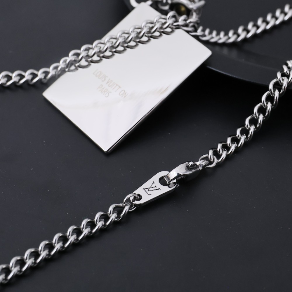 001  lv traine