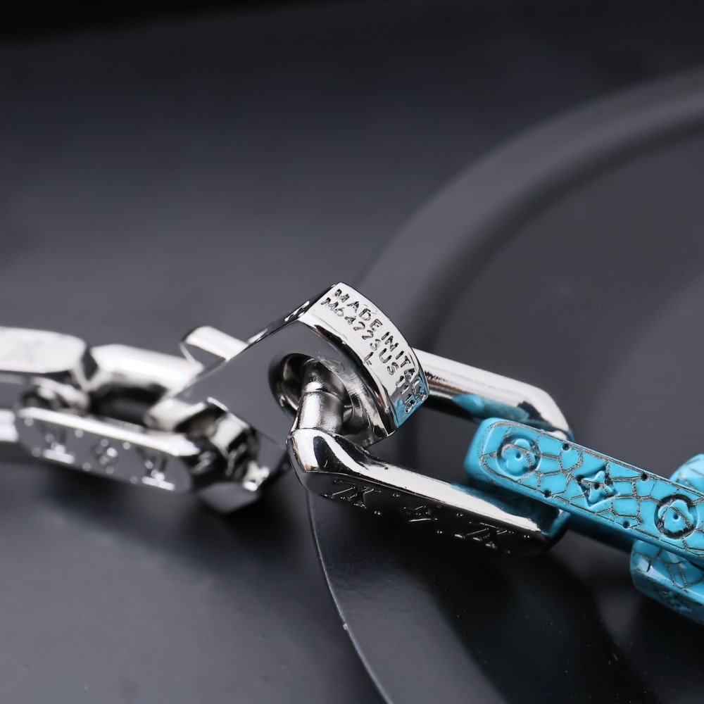 001  LV Bamboo Clip Necklace M01293