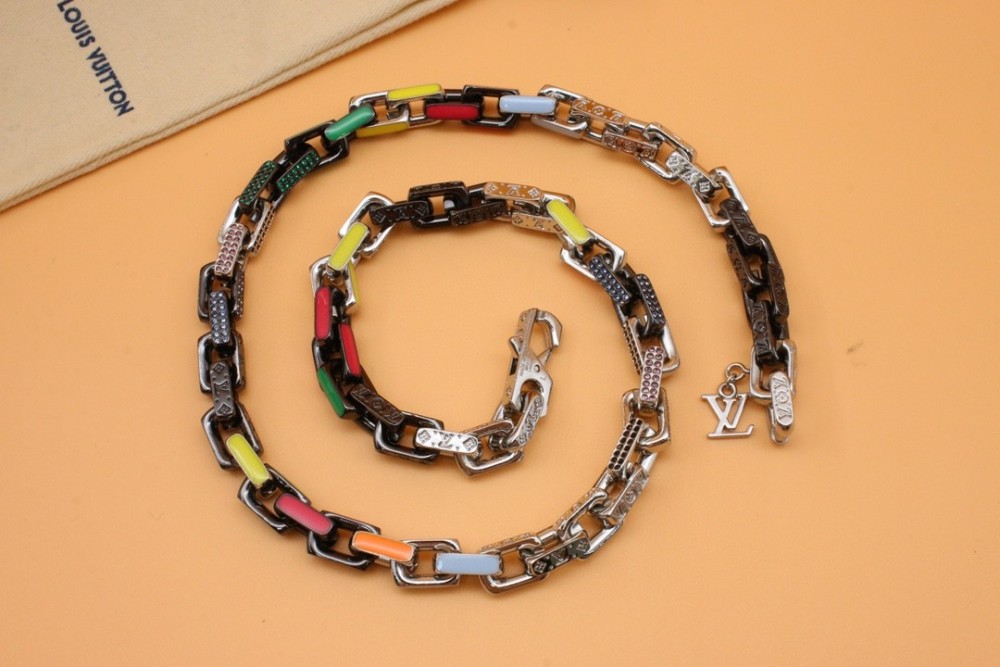 001  Paradise Chain