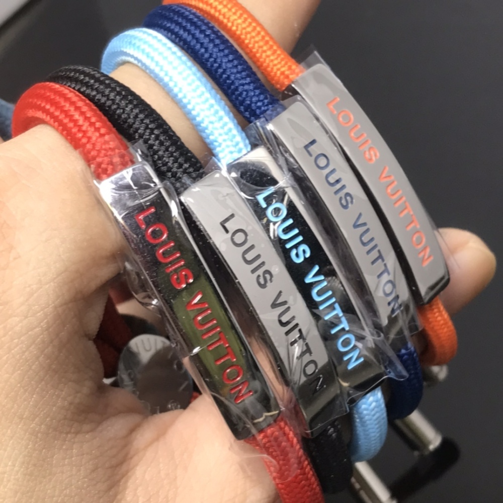 001 LV Rope - Couple's 🧡 Hand Rope - Black Rope - Red Rope - Adjustable Length - Serial Number: BZ3145305