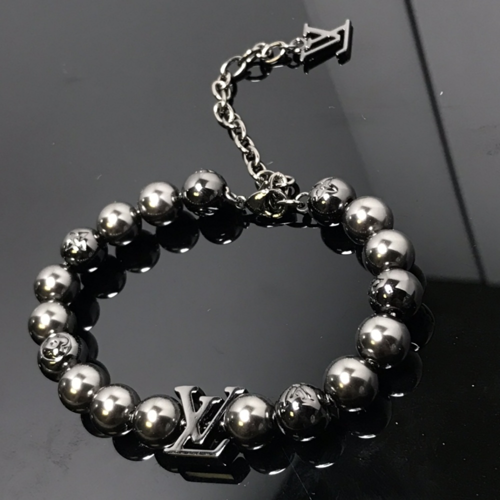 001 LV Bracelet - New product - Black gun color gemstone bracelet - Serial number: ET0360550