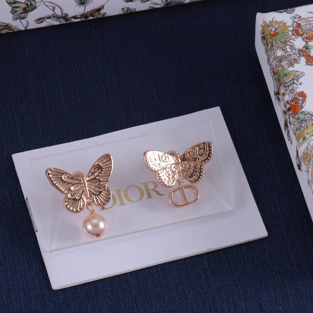 001 Dior Earrings