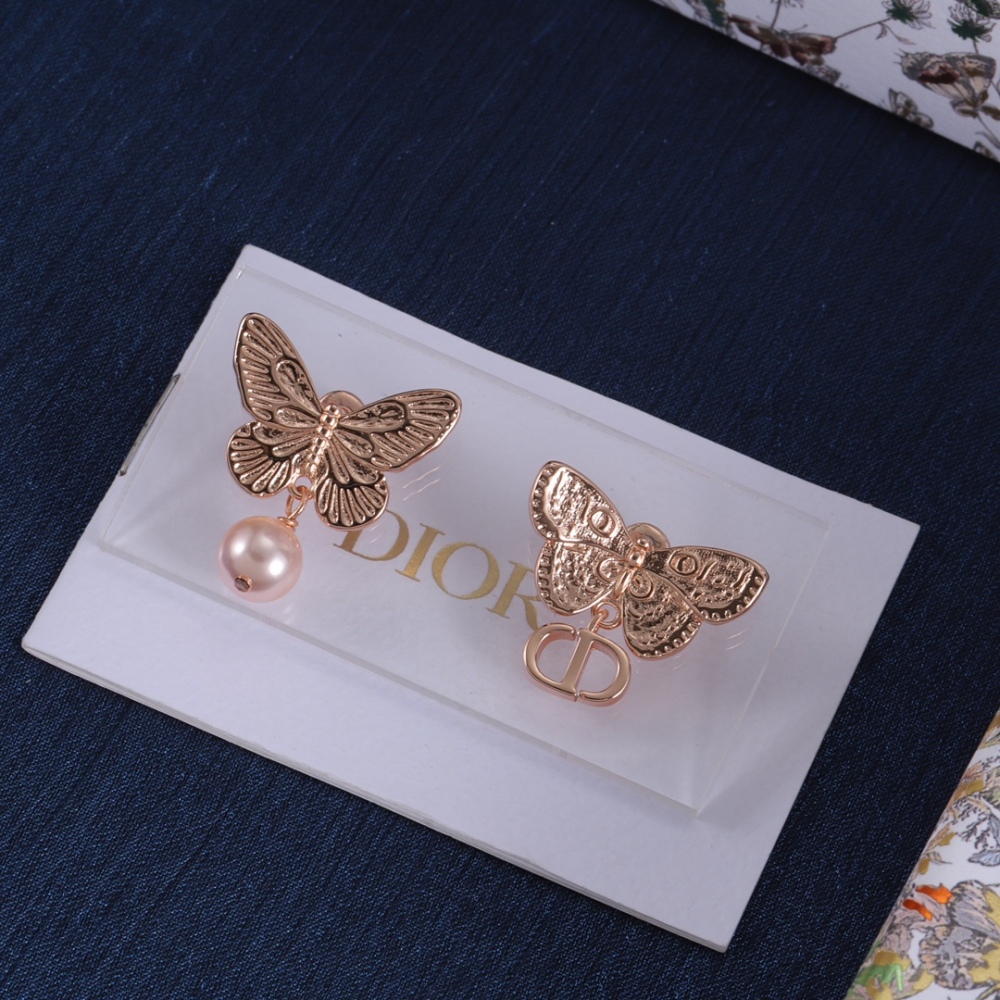 001 Dior Earrings