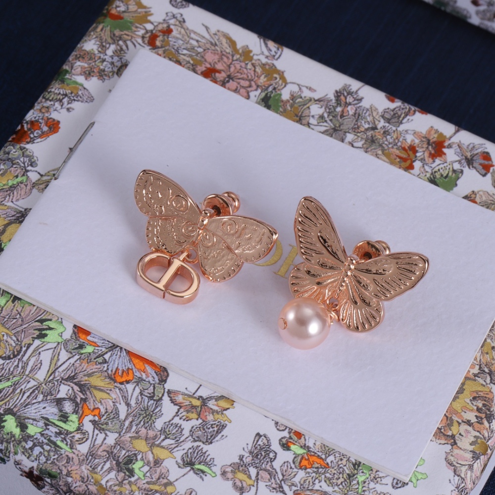 001 Dior Earrings
