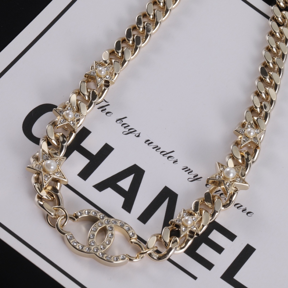001 Chanel Chanel Petite Charm Necklace