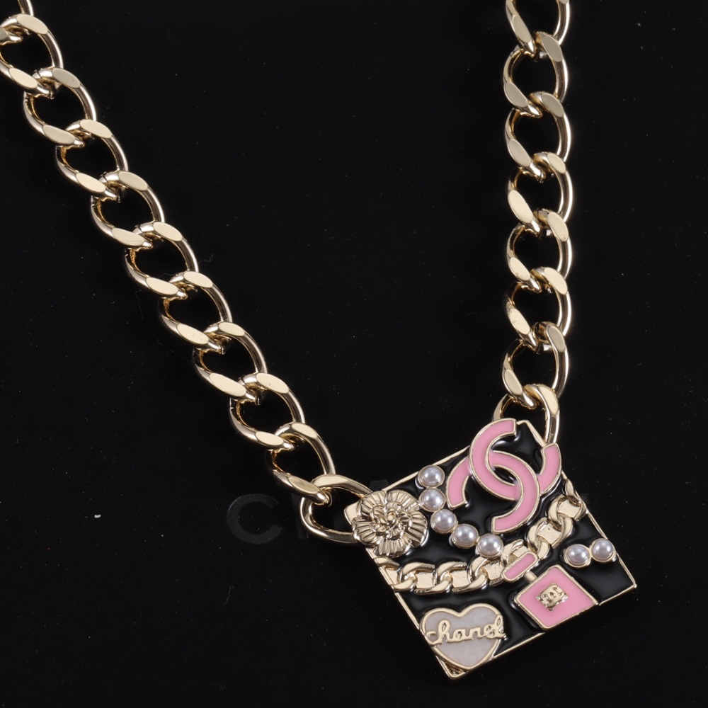 001 Chanel Chanel Petite Charm Necklace