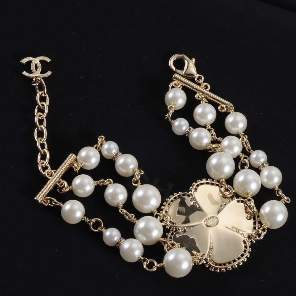 001 Chanel Petite Charm Bracelet