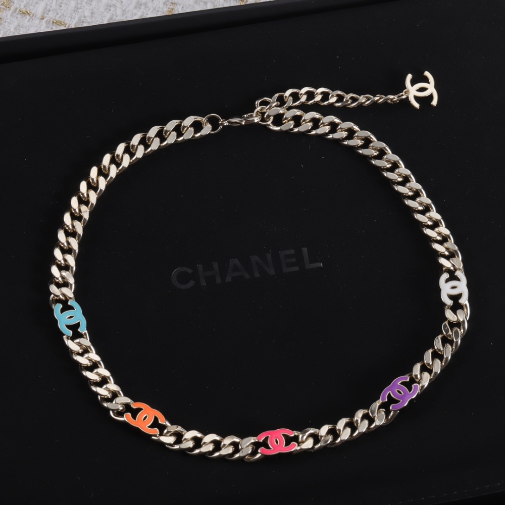 001 Chanel Chanel Petite Charm Necklace