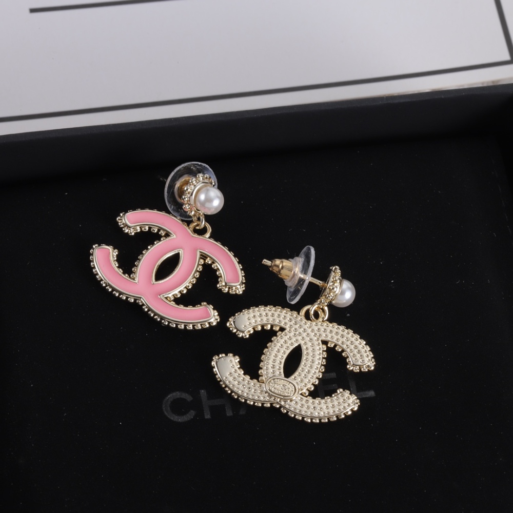 001 Chanel Petite Earring