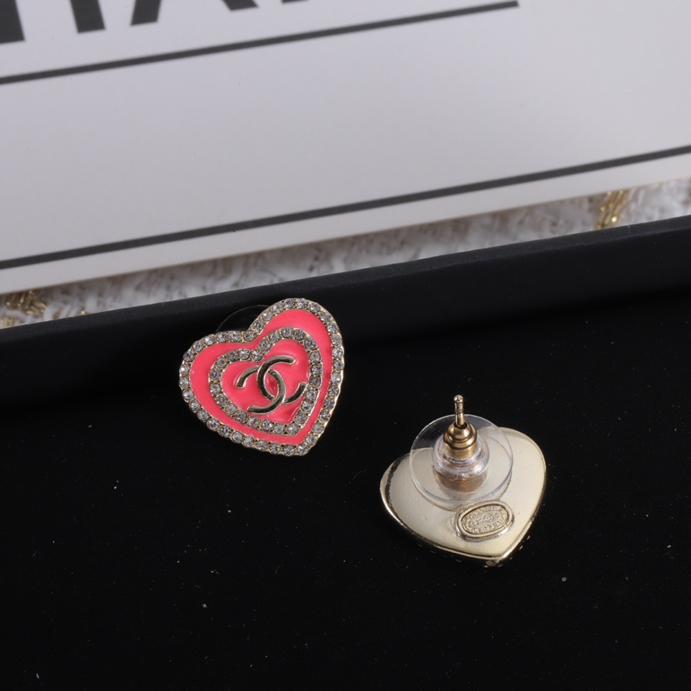 001 Chanel Petite Earring