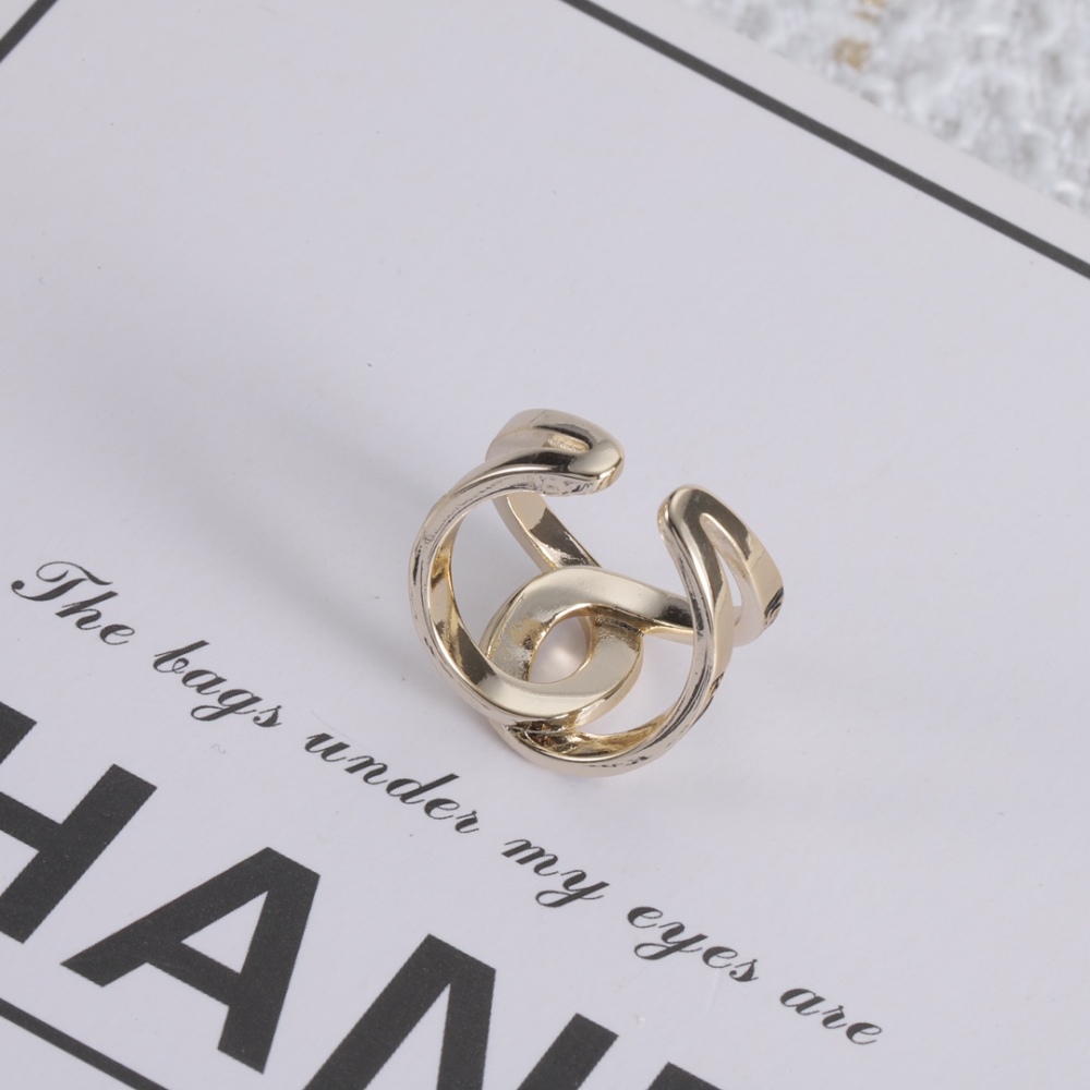 001 Chanel Petite Xiang Ring