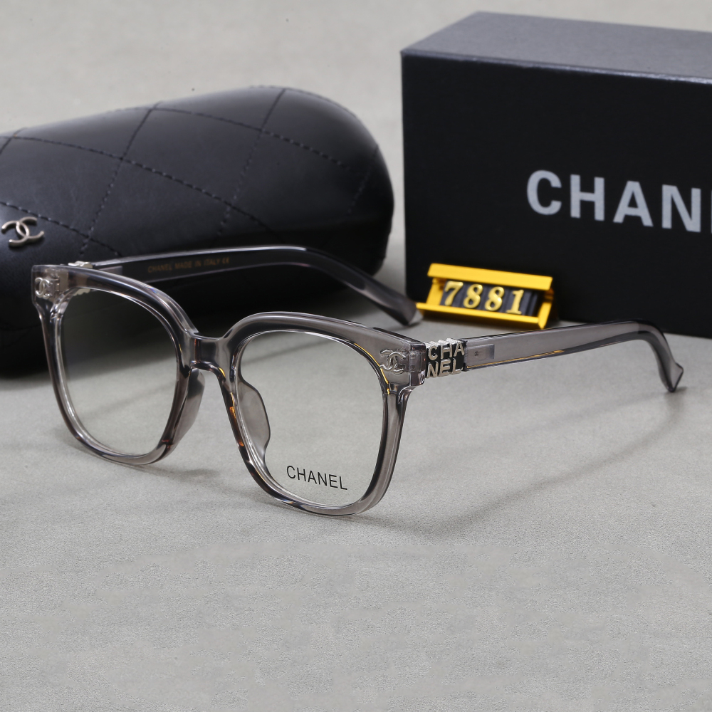 003 Chanel sunglasses