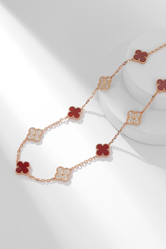 001 Van Cleef & Arpels Necklace
