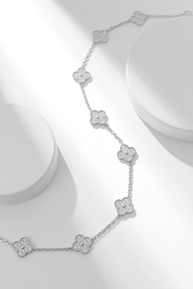 001 Van Cleef & Arpels Necklace