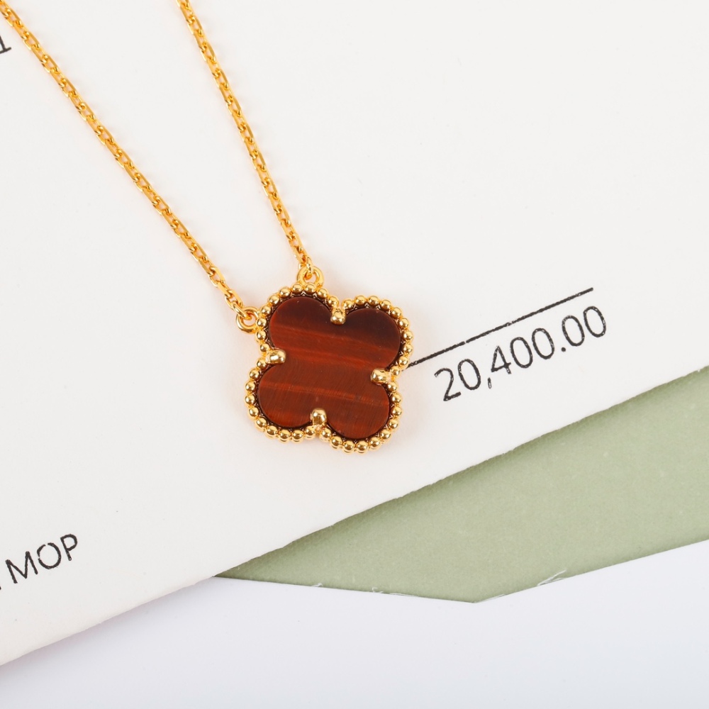 001 Van Cleef & Arpels Necklace