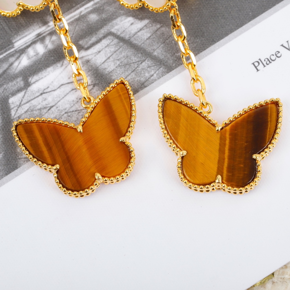 001 Van Cleef & Arpels Earrings