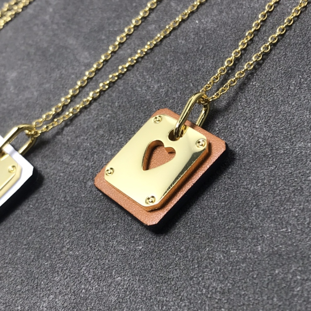 001 Hermès Necklace