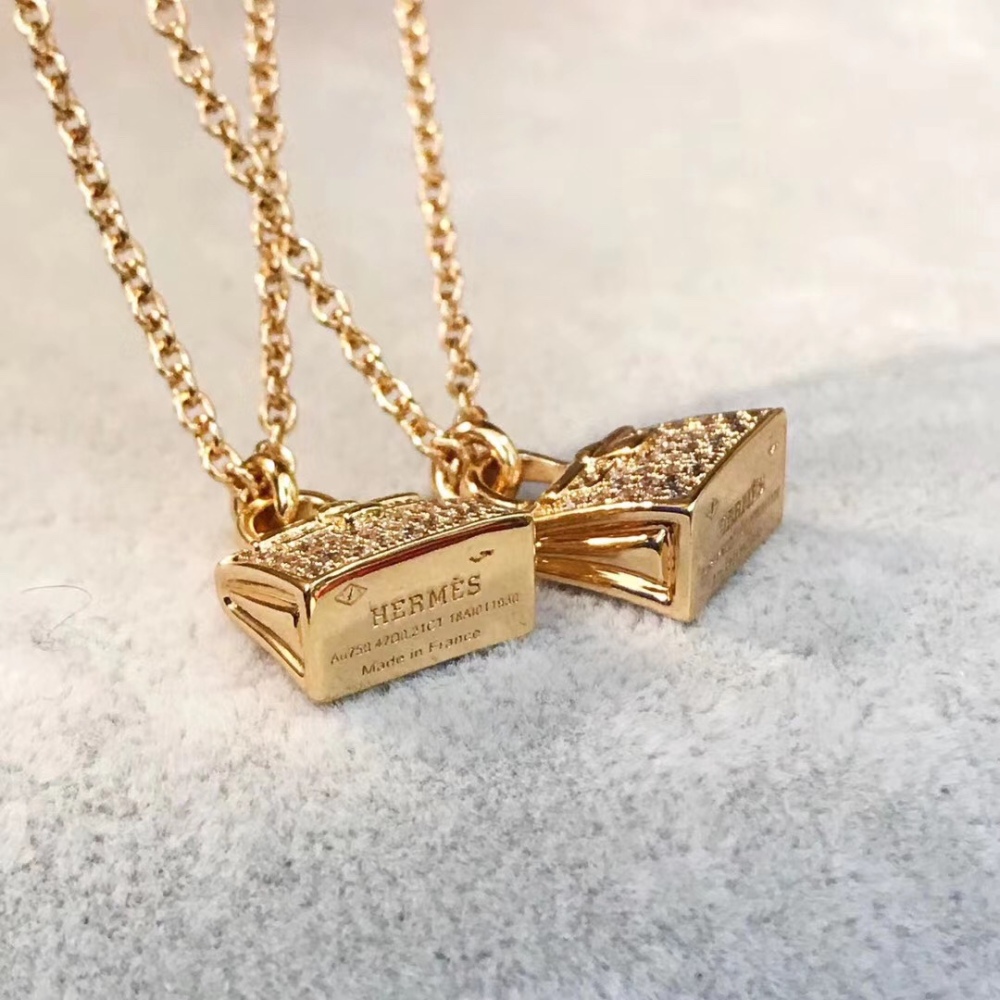001 Hermès Necklace