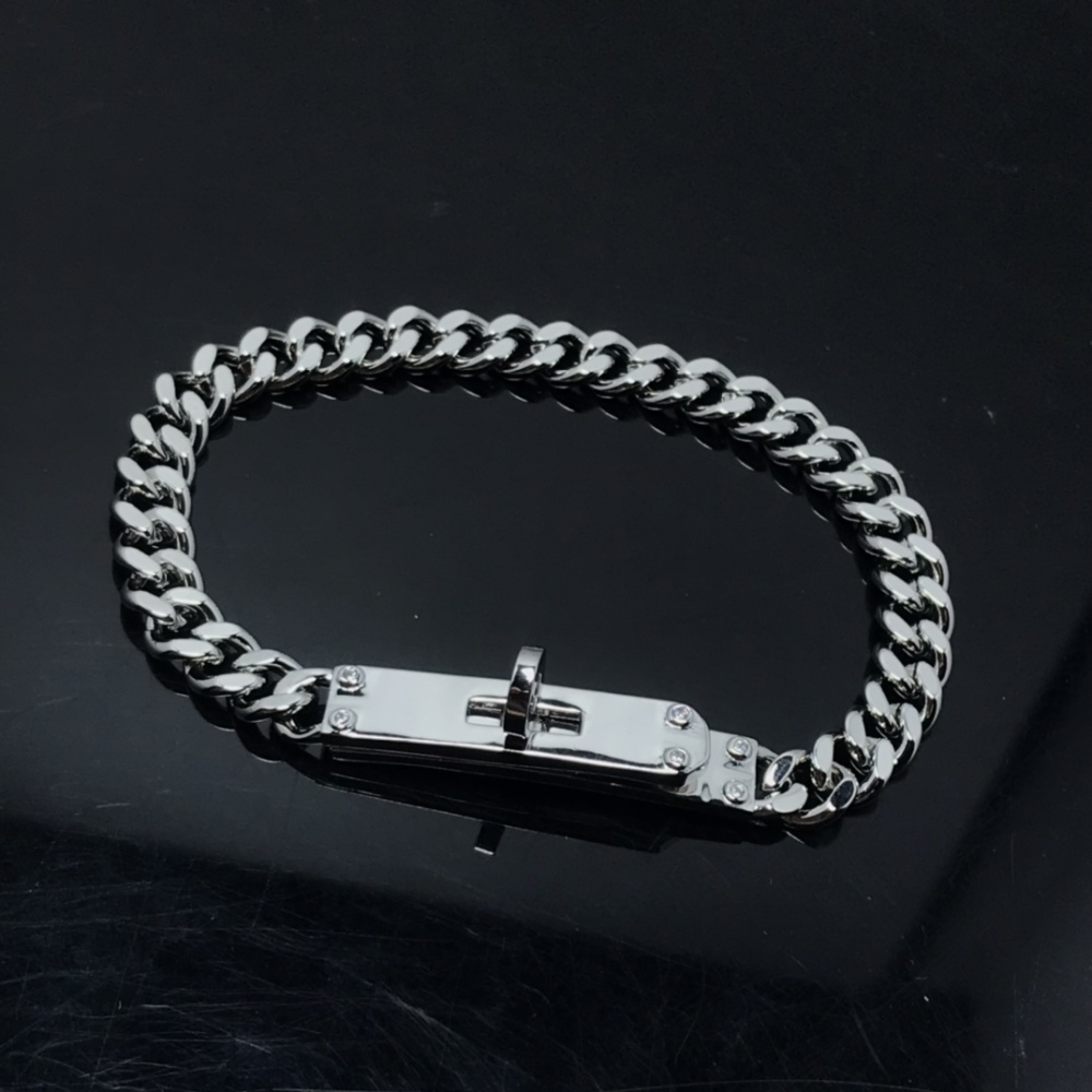 001 Hermès Hand bracelet