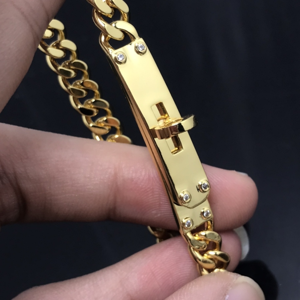 001 Hermès Hand bracelet