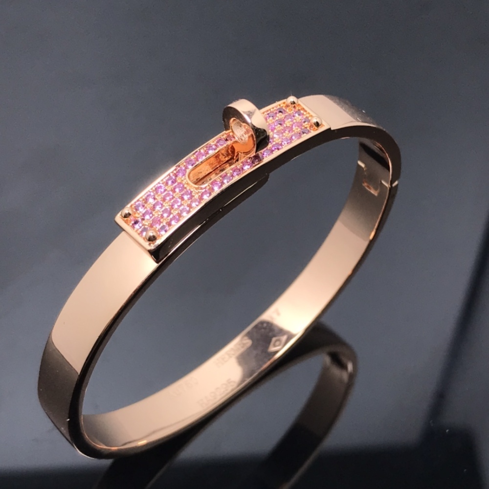 001 Hermès Hand bracelet