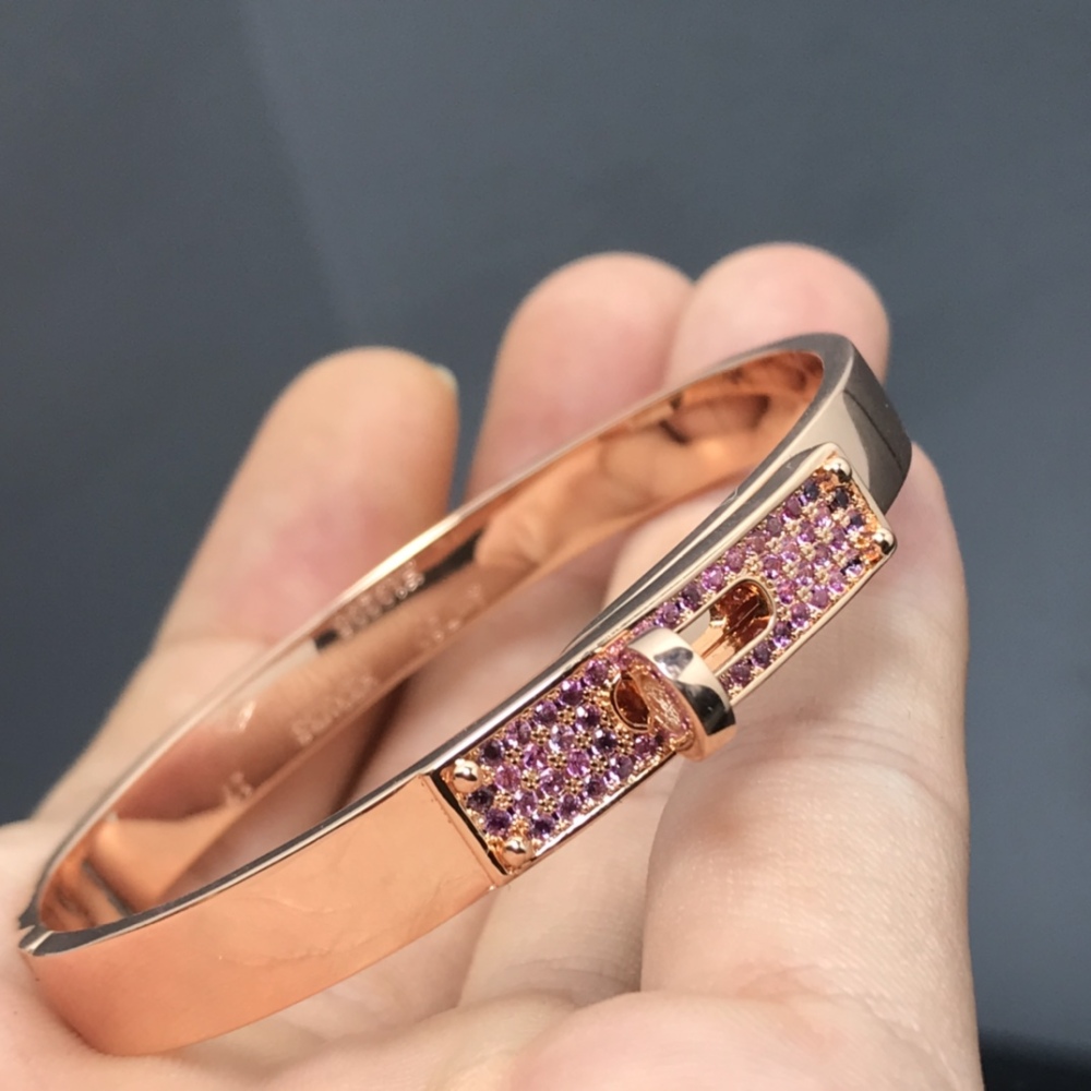 001 Hermès Hand bracelet
