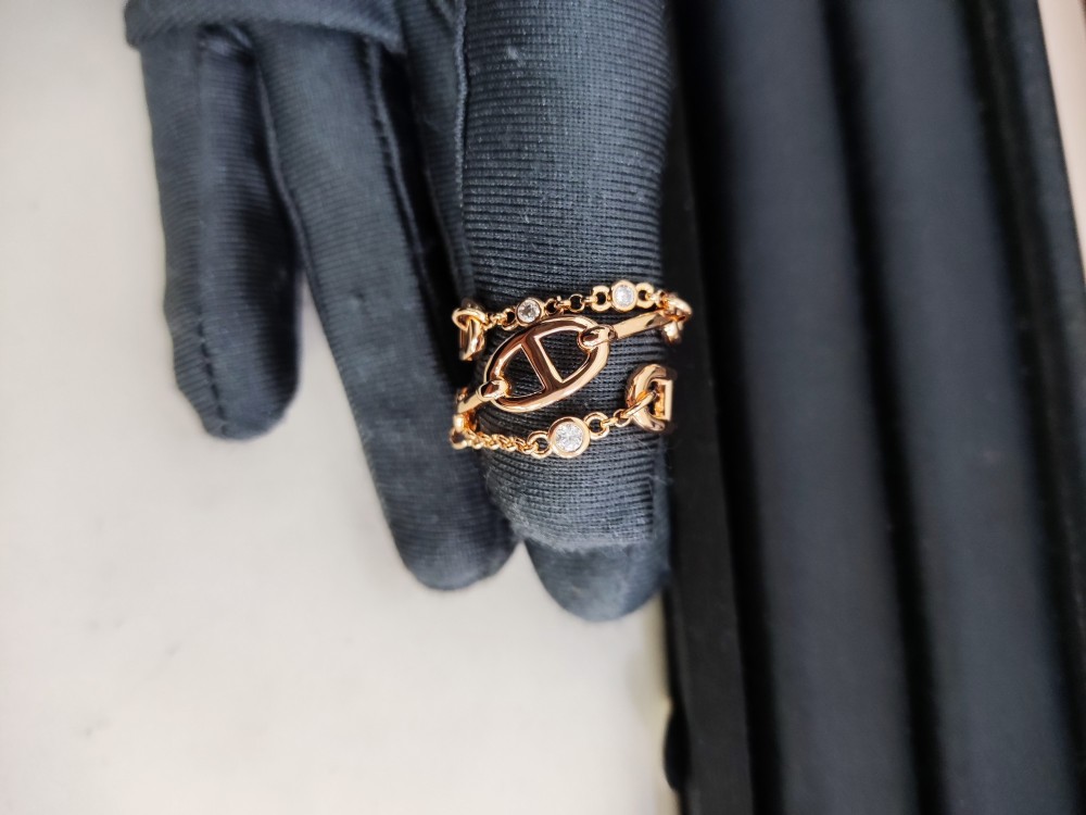 001 Hermès Ring