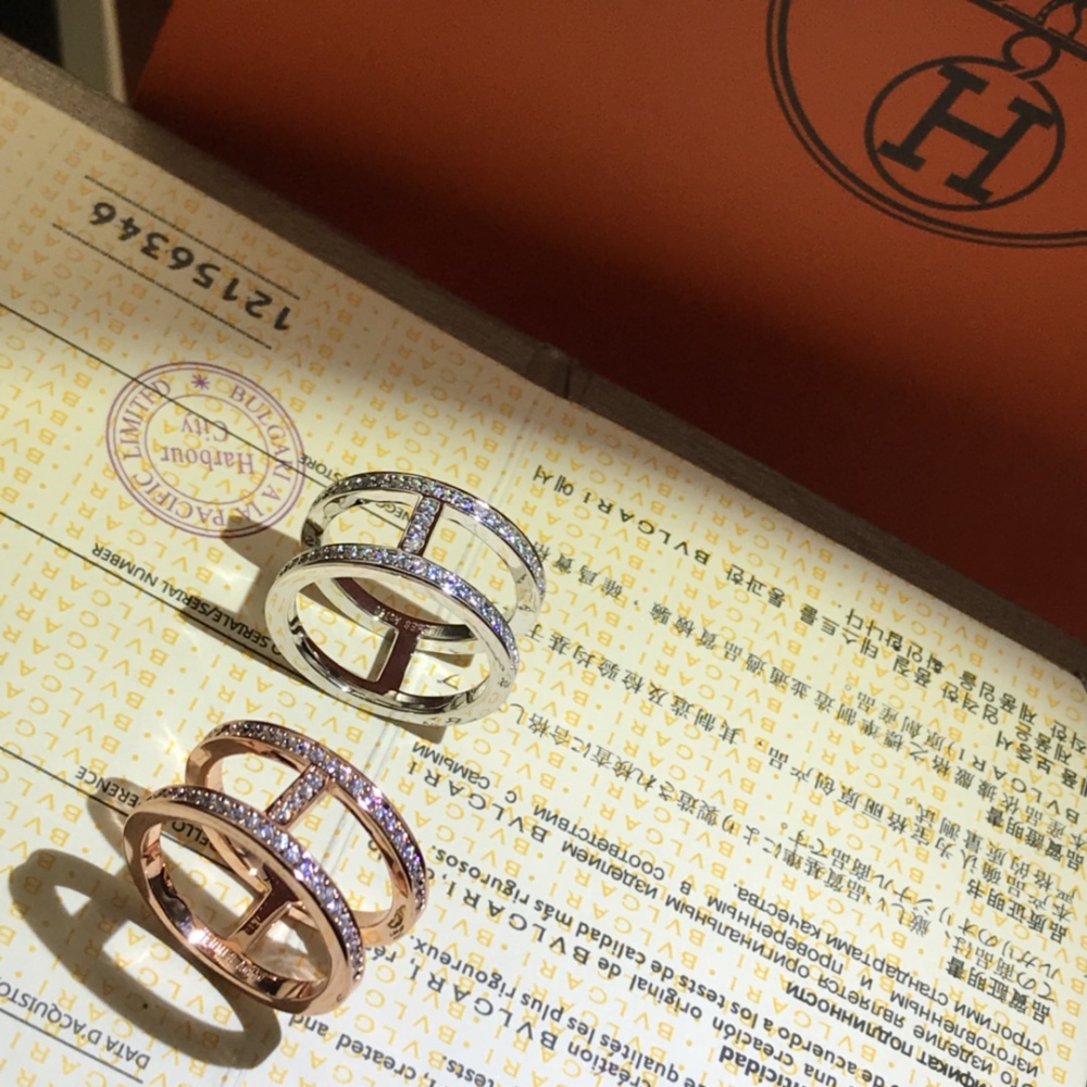 001 Hermès Ring