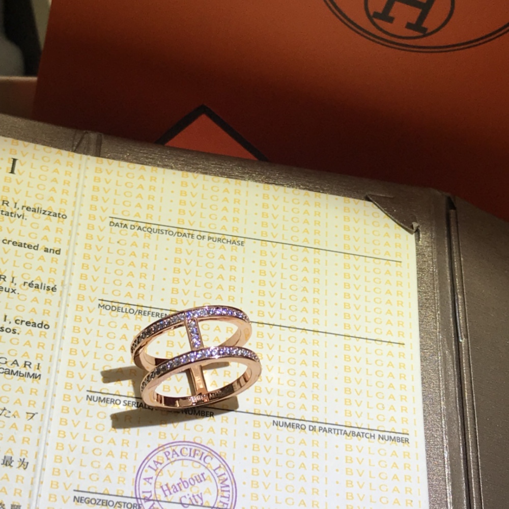 001 Hermès Ring