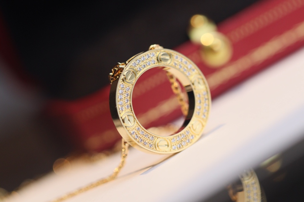 001 Cartier Necklace