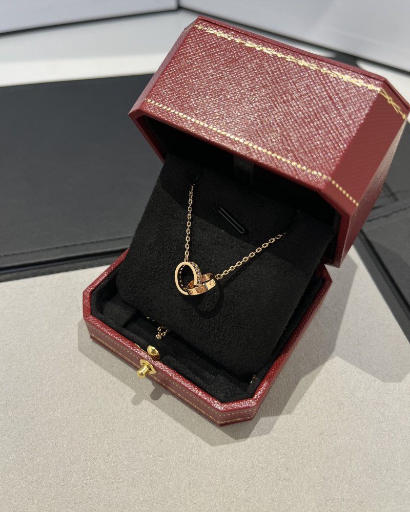 001 Cartier Necklace