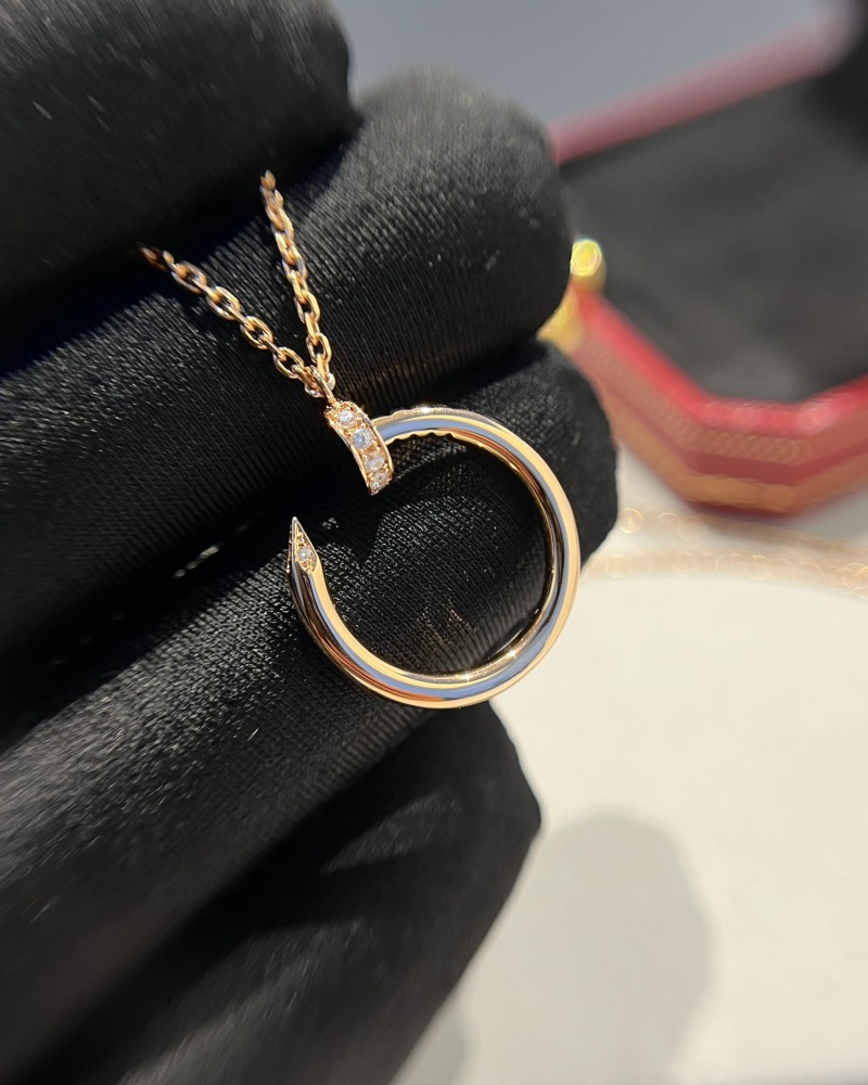 001 Cartier Necklace