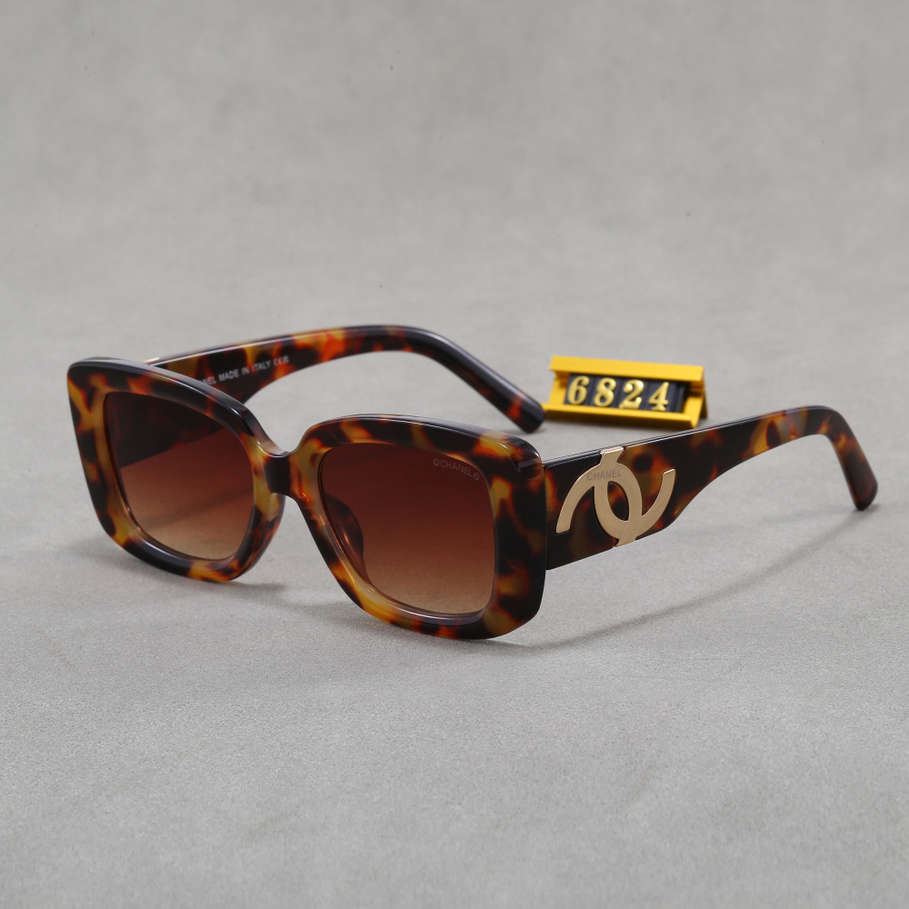 003 Chanel sunglasses