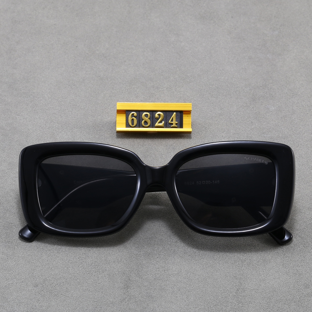 003 Chanel sunglasses
