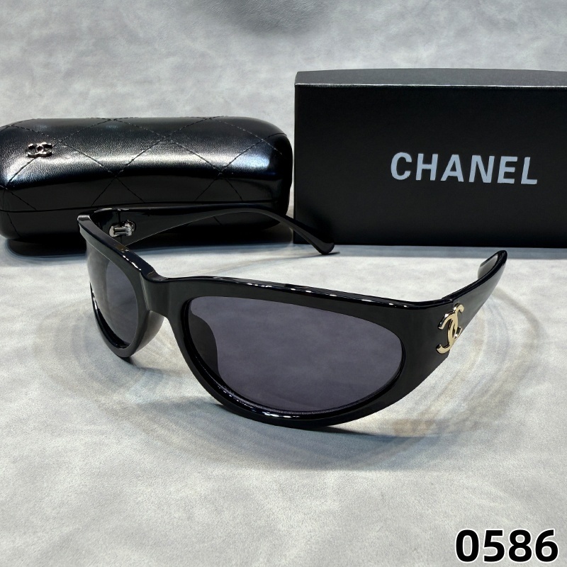 003 Chanel sunglasses