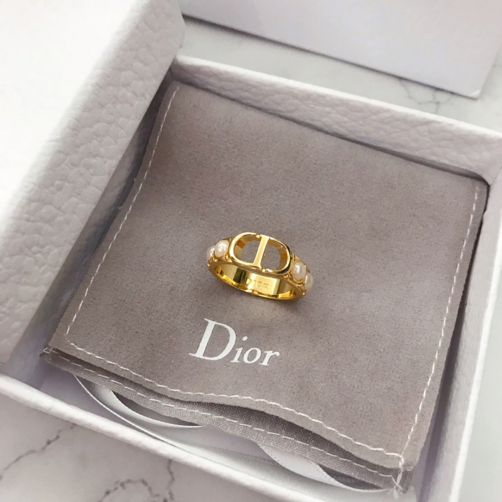 002dior戒指