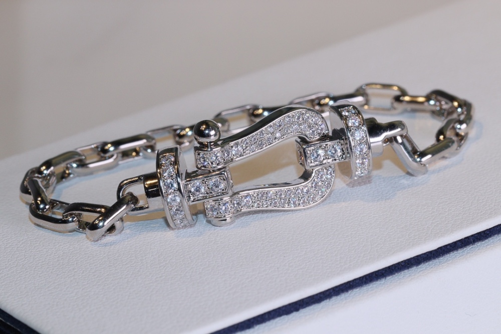 001 Fred Hand bracelet