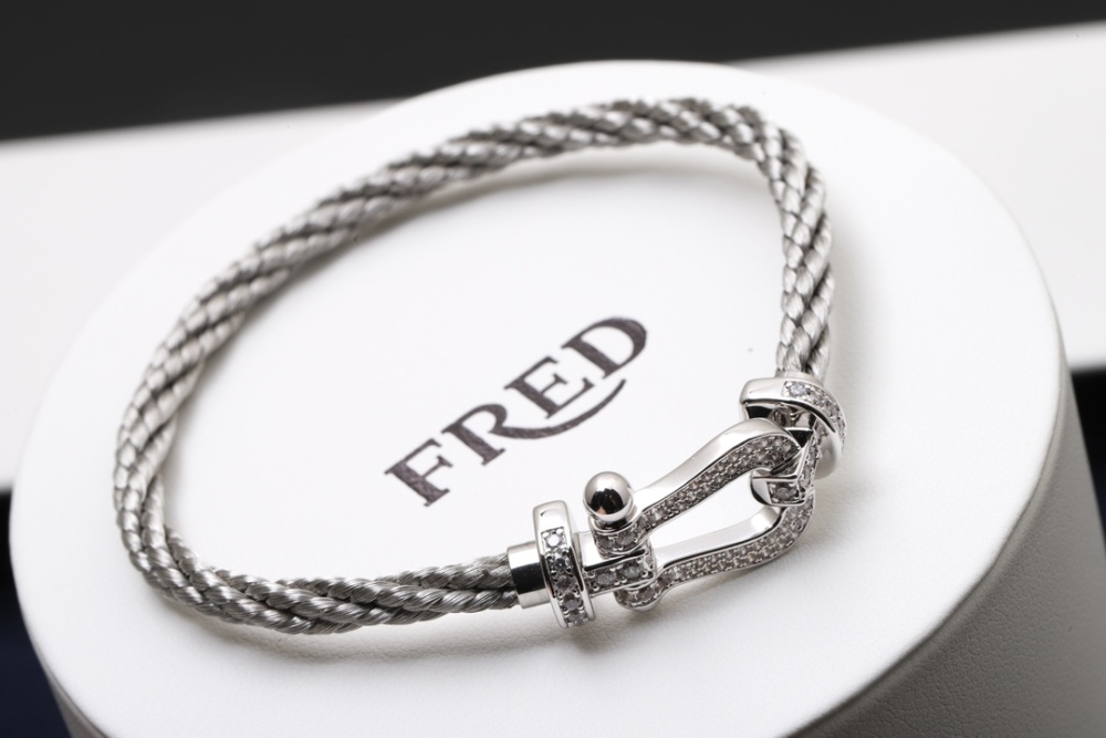 001 Fred Hand bracelet