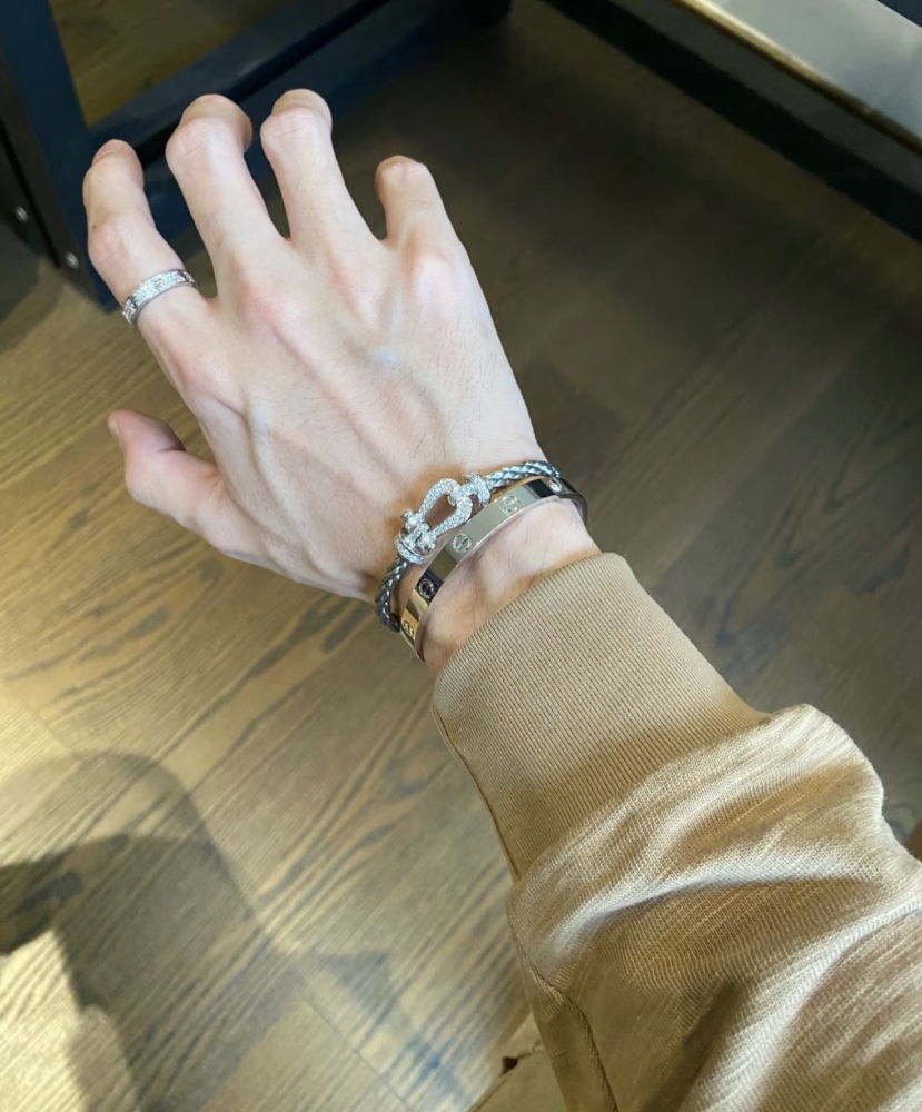 001 Fred Hand bracelet