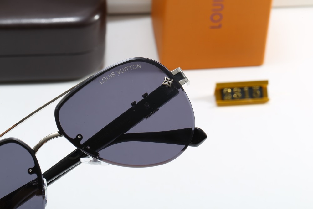 003LVsunglasses