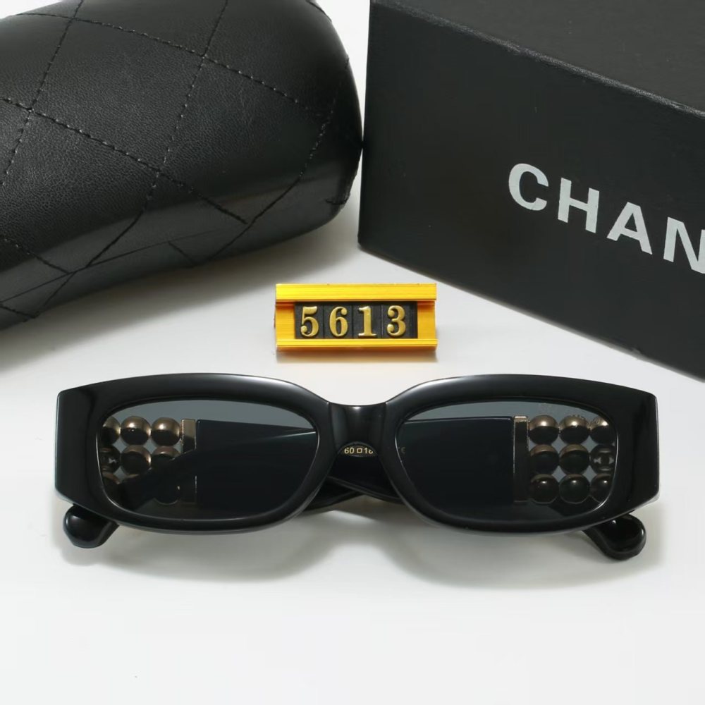 003 Chanel sunglasses
