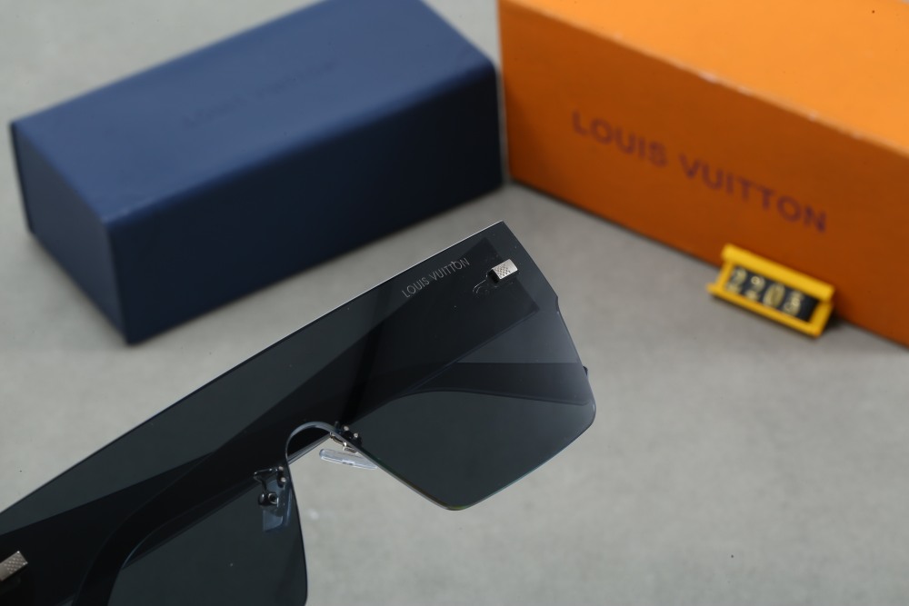 003LVsunglasses