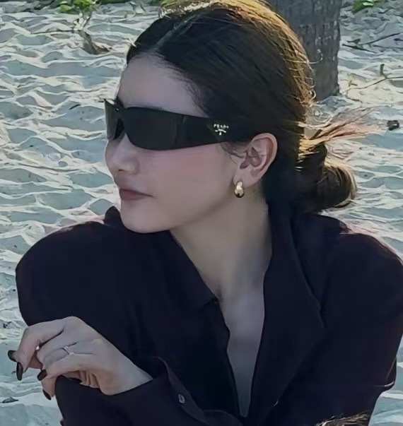 003pradasunglasses