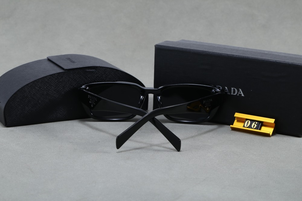 003 Prada sunglasses