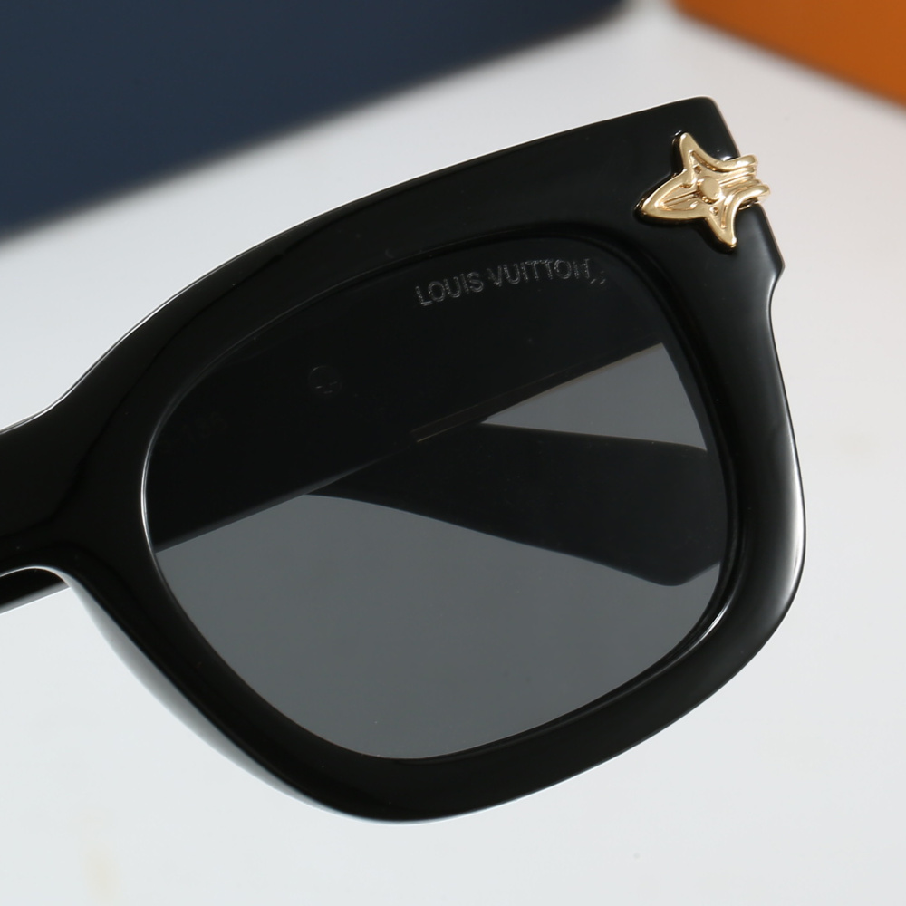 003LVsunglasses