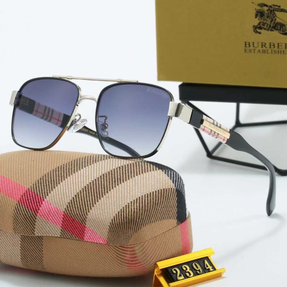 003 Burberry sunglasses