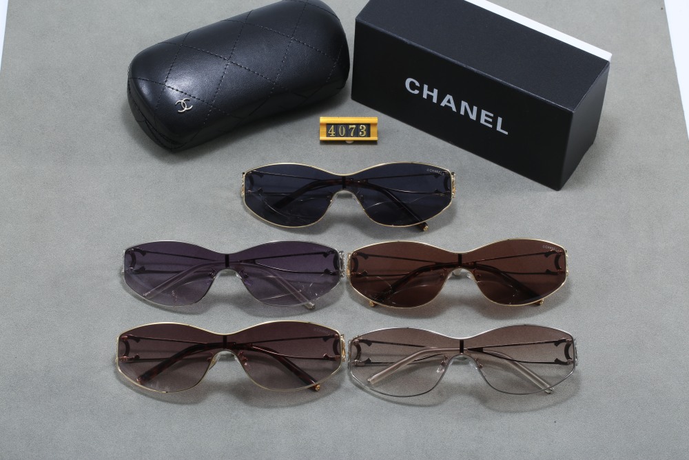 003 Chanel sunglasses