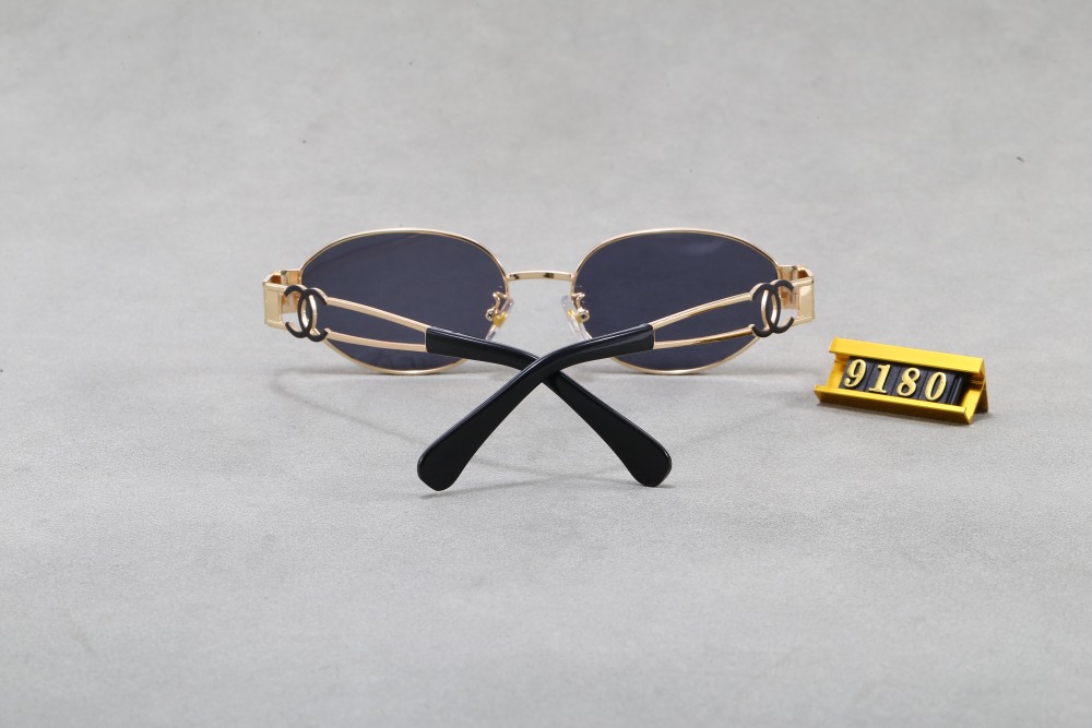 003 Chanel sunglasses