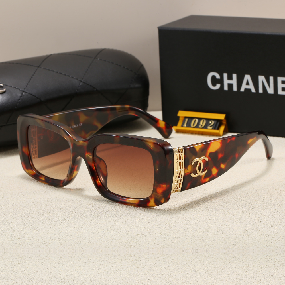 003 Chanel sunglasses